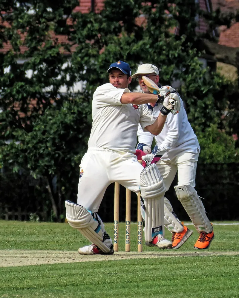Five Moments That Move the Line: A Baseball Fan's 10-Minute Cricket Decoder